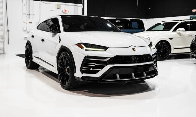 Lamborghini Urus 2022, снимка 2