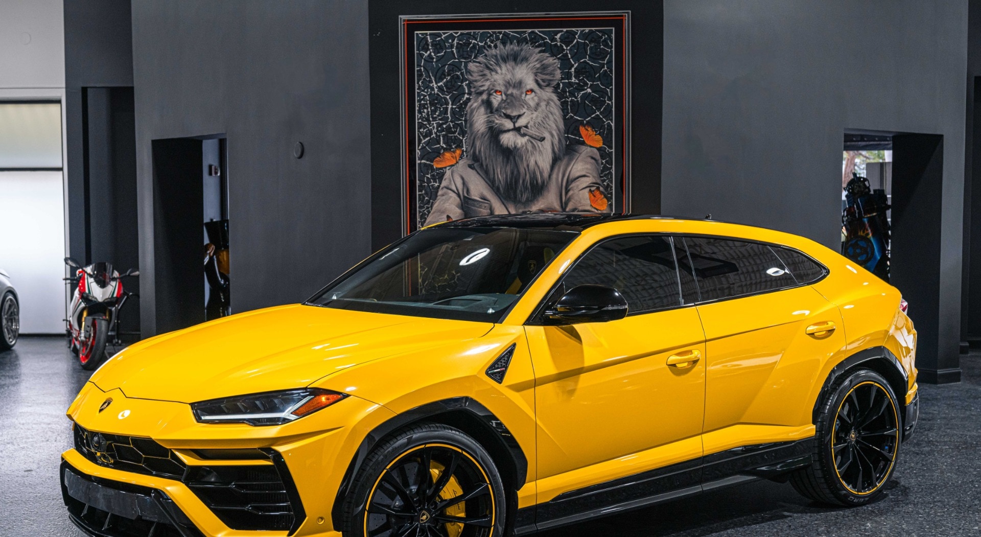 Lamborghini Urus 2021, снимка 2