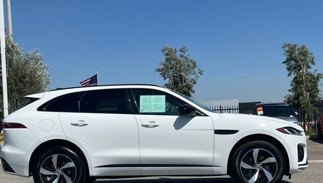 Jaguar F-PACE 2025, снимка 5