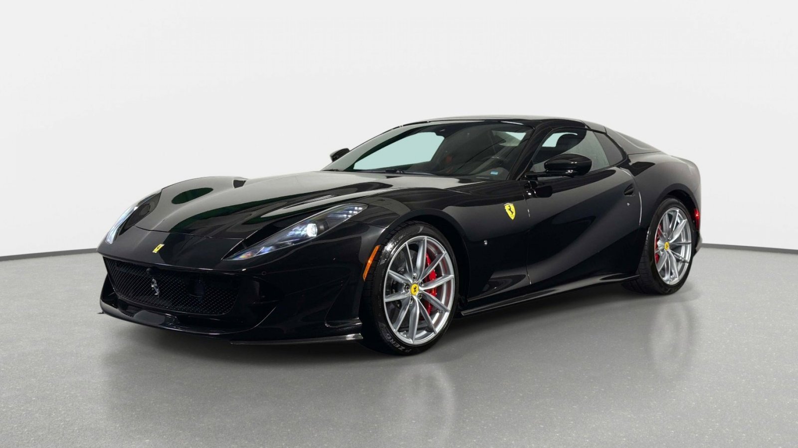 Ferrari 812 GTS 2021