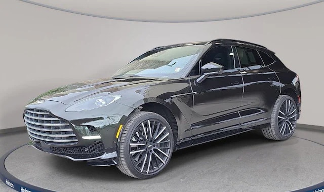 Aston Martin DBX 2023