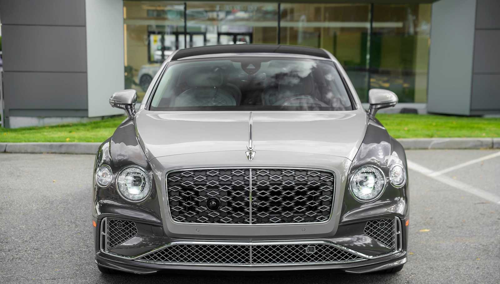Bentley Flying Spur 2026, снимка 2