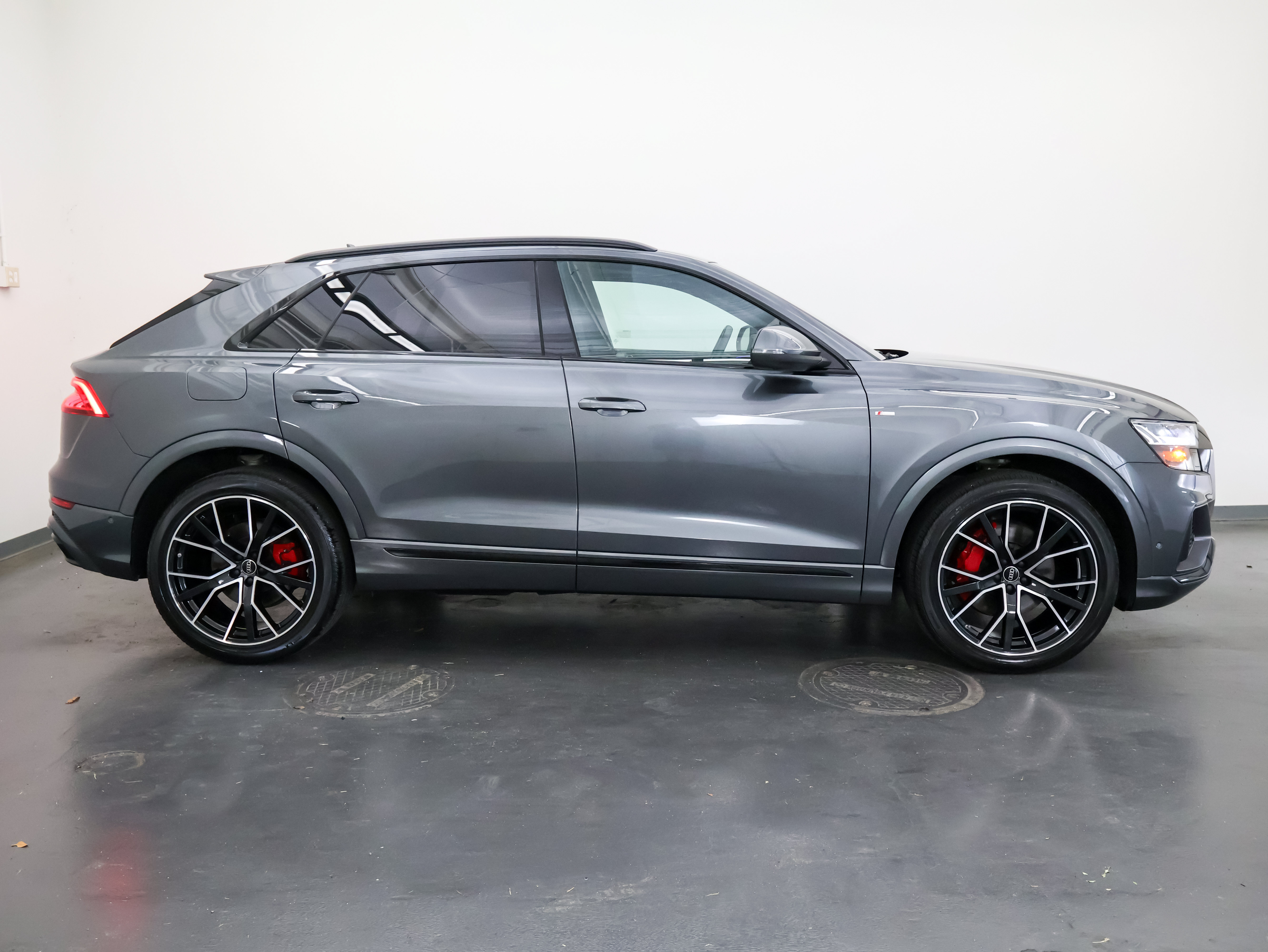 Audi Q8 2023, снимка 2