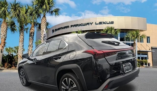 Lexus UX Hybrid 2024, снимка 6