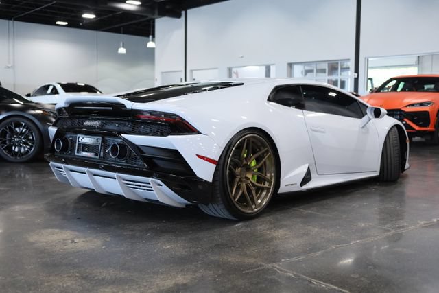 Lamborghini Huracan 2021, снимка 4