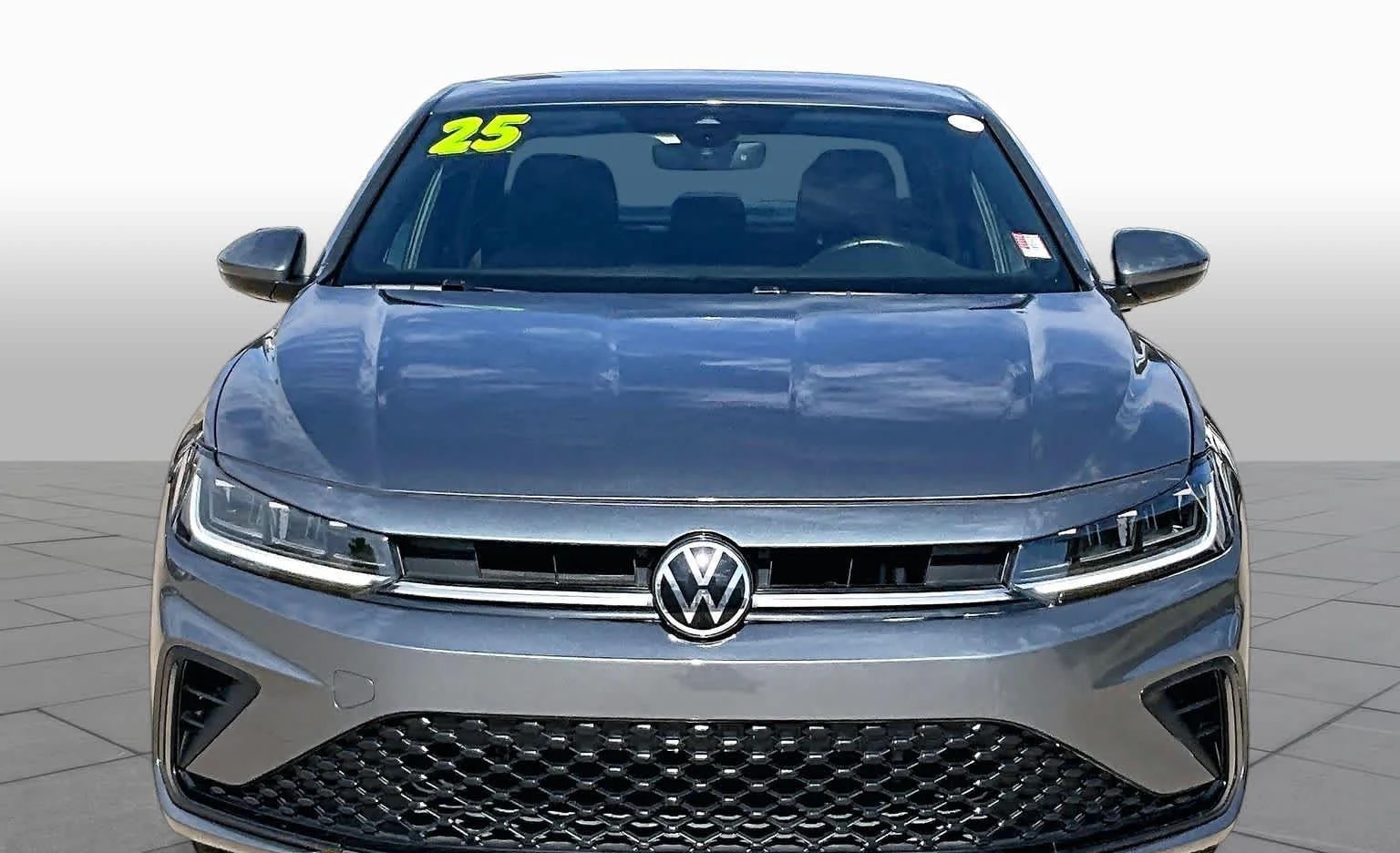 Volkswagen Jetta 2025, снимка 3