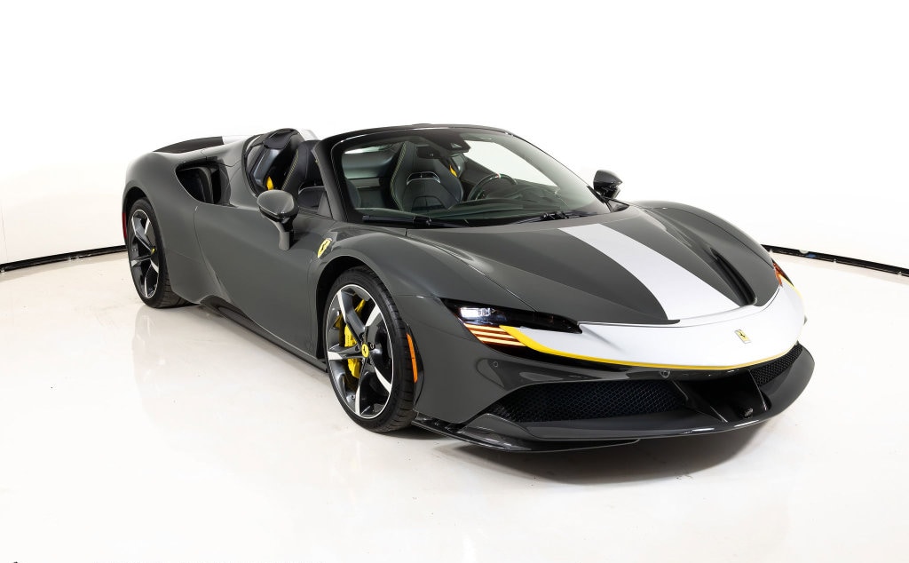 Ferrari SF90 2023