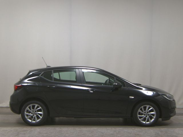 Opel Astra 2020