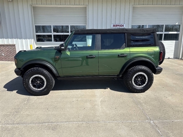 Ford Bronco 4-Door 2022