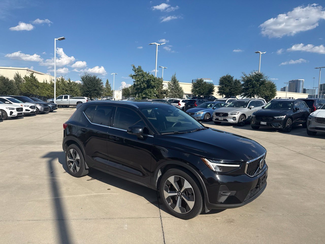 Volvo XC40 2023, снимка 3