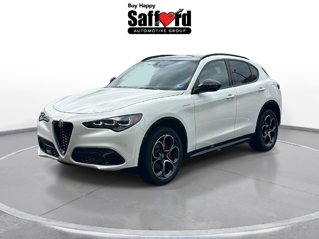Alfa Romeo Stelvio 2025