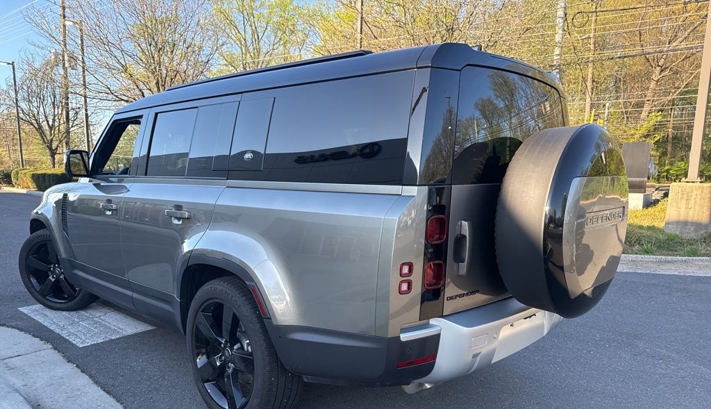 Land Rover Defender 2024, снимка 5