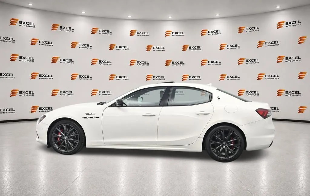 Maserati Ghibli 2022, снимка 2