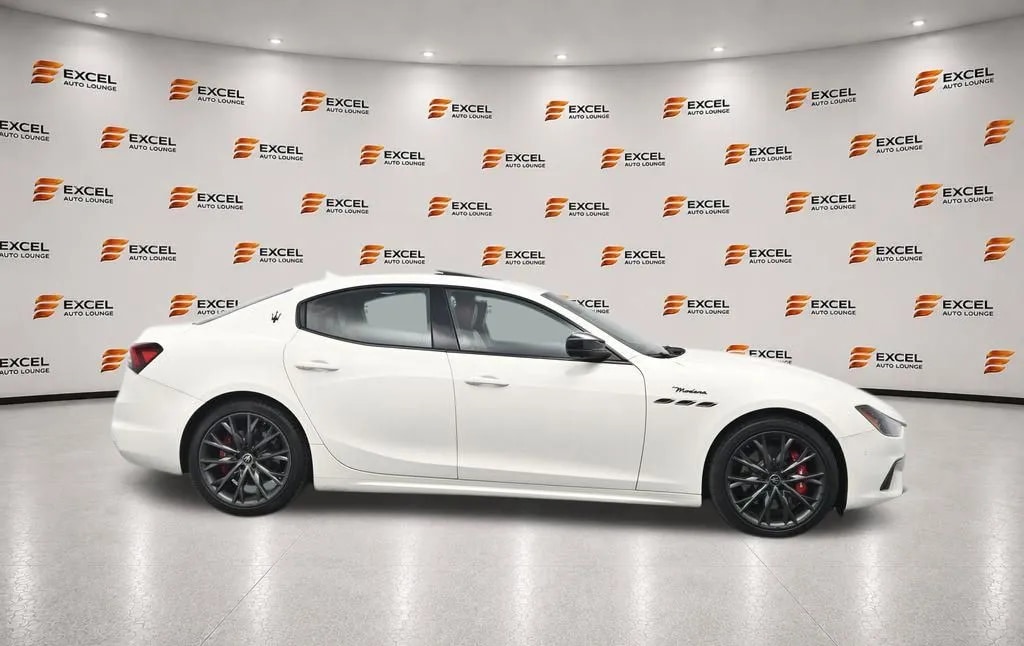 Maserati Ghibli 2022, снимка 6