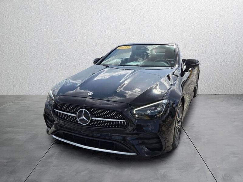 Mercedes-Benz E-Class 2023, снимка 3