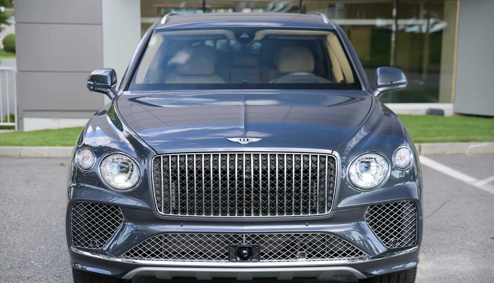 Bentley Bentayga 2025, снимка 2